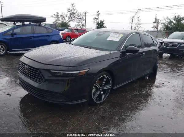 1HGCY2F57RA073542 2024 HONDA ACCORD - Image 2