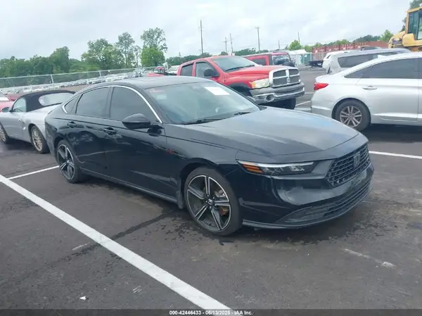 1HGCY2F58RA009963 2024 HONDA ACCORD - Image 1