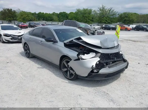 1HGCY2F58RA042915 2024 HONDA ACCORD - Image 1