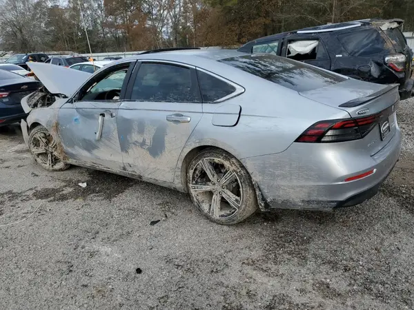 1HGCY2F58SA022881 2025 HONDA ACCORD - Image 2