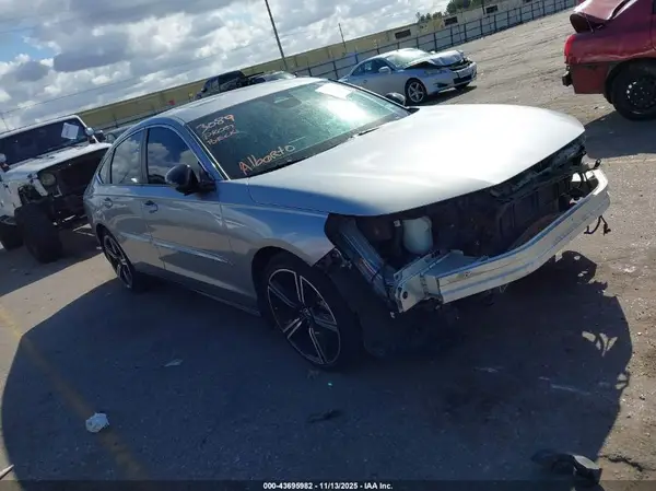 1HGCY2F59PA004476 2023 HONDA ACCORD - Image 1