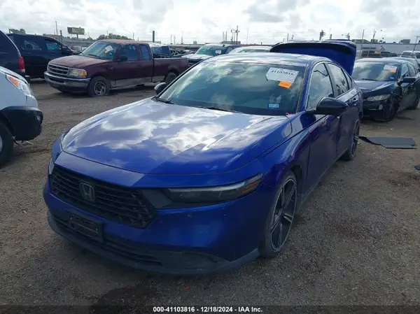 1HGCY2F59PA013355 2023 HONDA ACCORD - Image 2