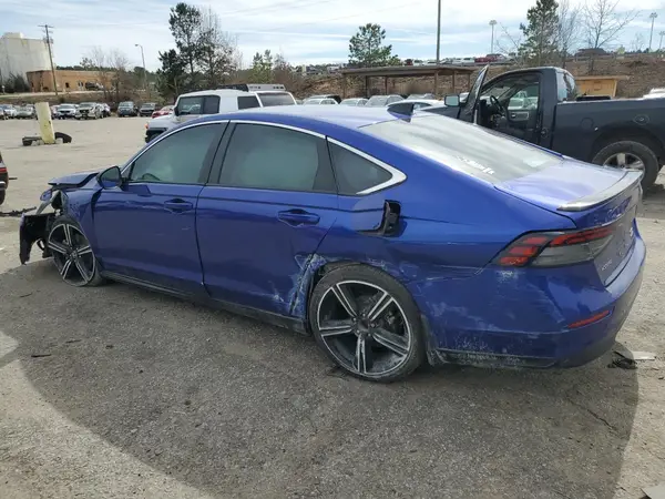 1HGCY2F59RA068083 2024 HONDA ACCORD - Image 2