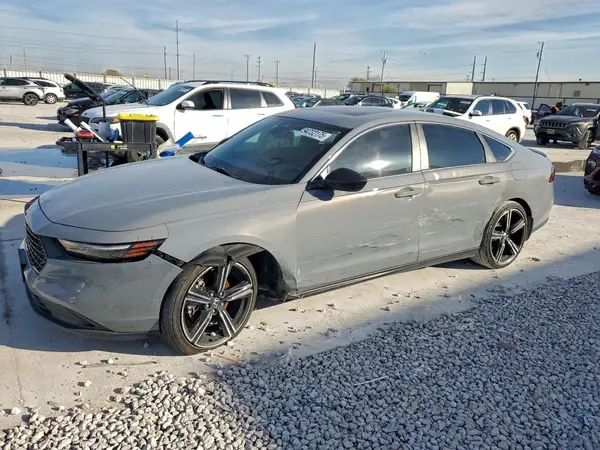 1HGCY2F59RA080685 2024 HONDA ACCORD - Image 1