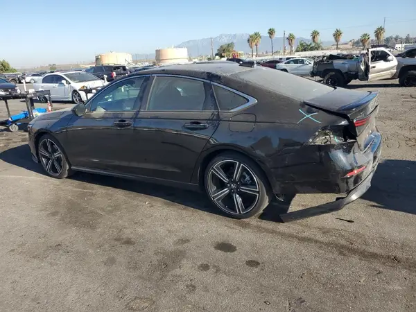 1HGCY2F5XRA019538 2024 HONDA ACCORD - Image 2