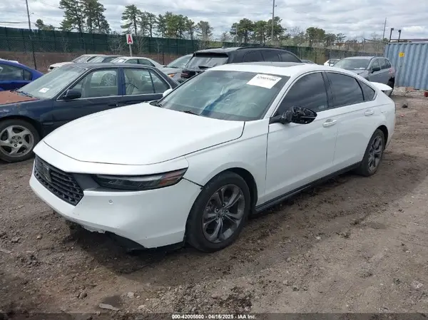 1HGCY2F60PA012071 2023 HONDA ACCORD - Image 2