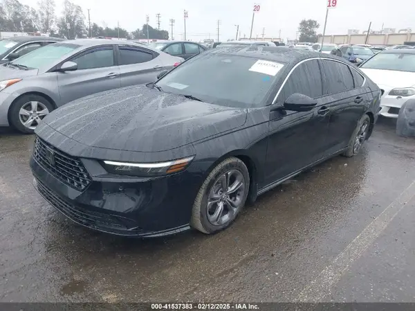 1HGCY2F60RA072984 2024 HONDA ACCORD - Image 2