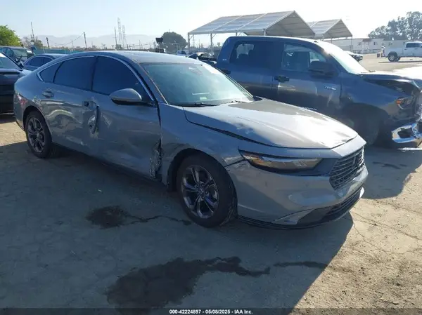 1HGCY2F61RA061766 2024 HONDA ACCORD - Image 1