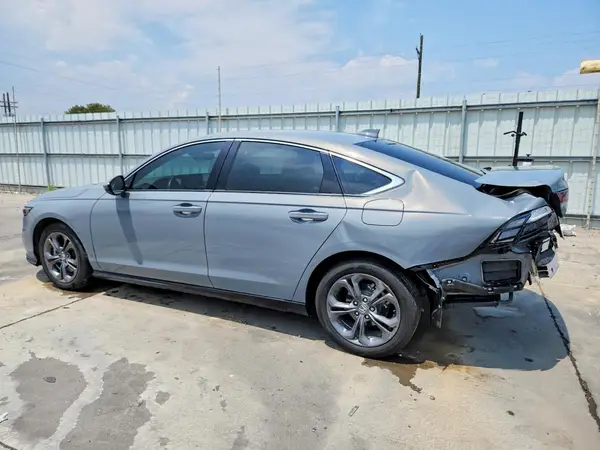 1HGCY2F61SA033357 2025 HONDA ACCORD - Image 2