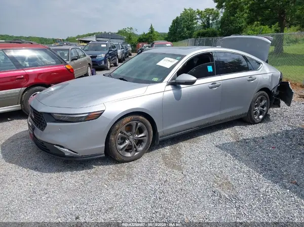 1HGCY2F62PA011357 2023 HONDA ACCORD - Image 2