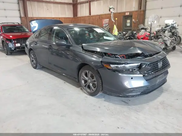 1HGCY2F62RA024774 2024 HONDA ACCORD - Image 1