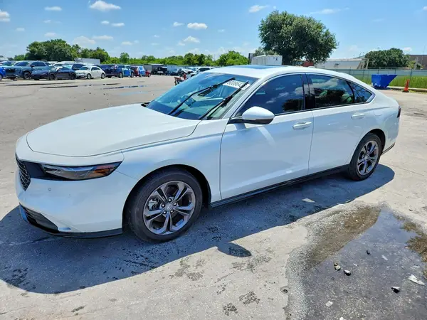1HGCY2F62RA097790 2024 HONDA ACCORD - Image 1