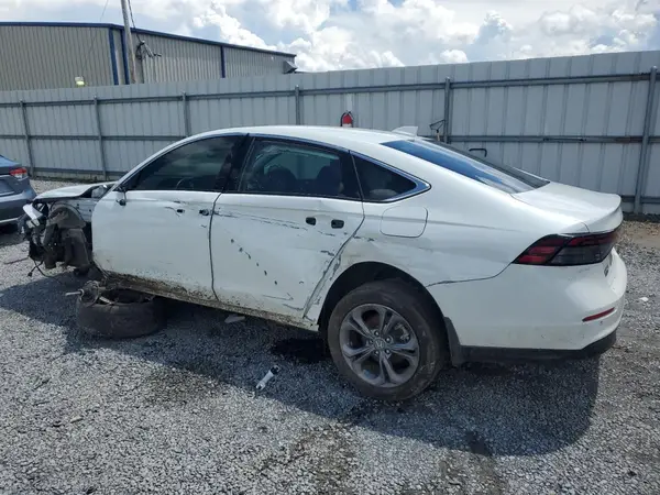 1HGCY2F63RA008938 2024 HONDA ACCORD - Image 2