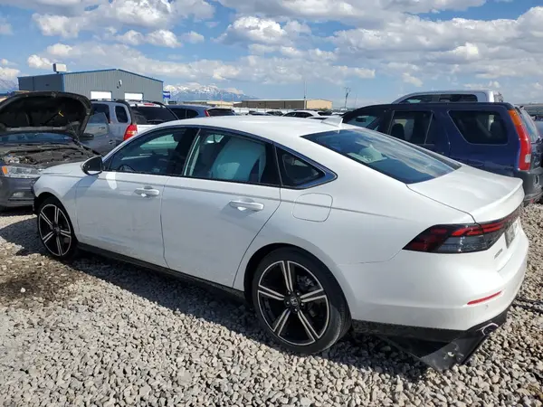 1HGCY2F63RA045259 2024 HONDA ACCORD - Image 2