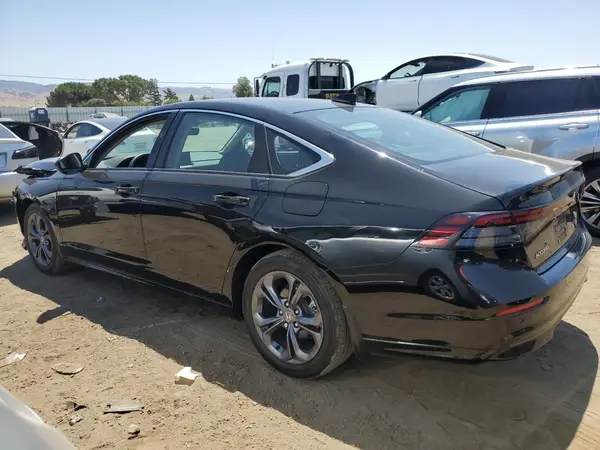 1HGCY2F64RA024596 2024 HONDA ACCORD - Image 2