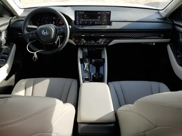 1HGCY2F64RA082515 2024 HONDA ACCORD - Image 8