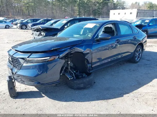 1HGCY2F65RA001327 2024 HONDA ACCORD - Image 2