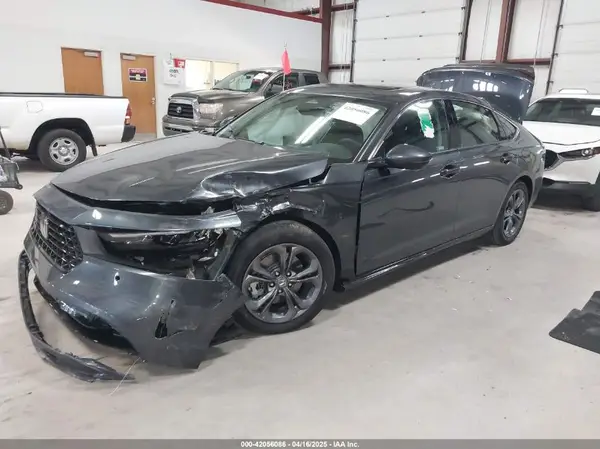 1HGCY2F65SA040019 2025 HONDA ACCORD - Image 2