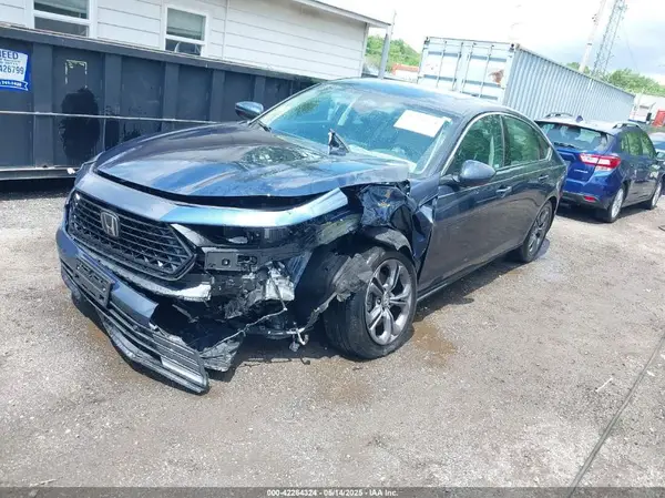 1HGCY2F67RA063411 2024 HONDA ACCORD - Image 2