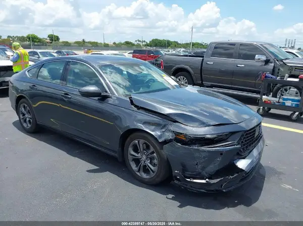 1HGCY2F68RA027842 2024 HONDA ACCORD - Image 1