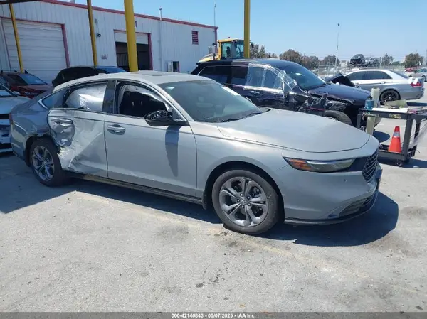 1HGCY2F69RA010757 2024 HONDA ACCORD - Image 1