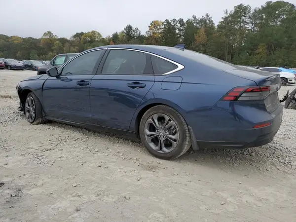 1HGCY2F69RA028868 2024 HONDA ACCORD - Image 2