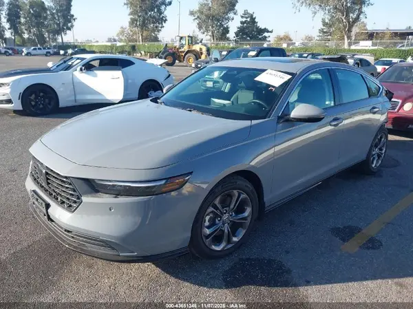 1HGCY2F6XRA060227 2024 HONDA ACCORD - Image 2