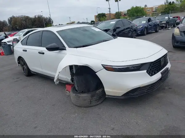 1HGCY2F71RA090371 2024 HONDA ACCORD - Image 1