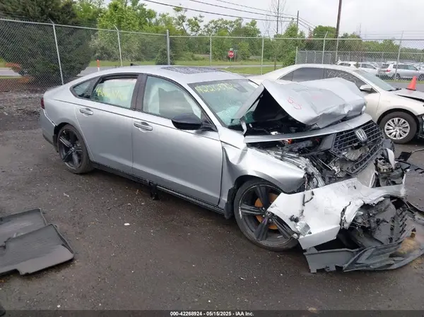 1HGCY2F72RA007322 2024 HONDA ACCORD - Image 1