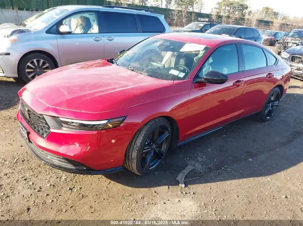 1HGCY2F72RA050509 2024 HONDA ACCORD - Image 2