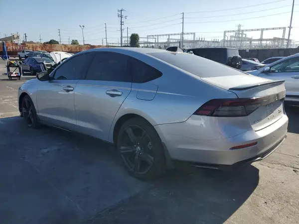 1HGCY2F73RA023495 2024 HONDA ACCORD - Image 2