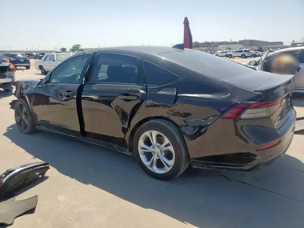 1HGCY2F73RA076083 2024 HONDA ACCORD - Image 2