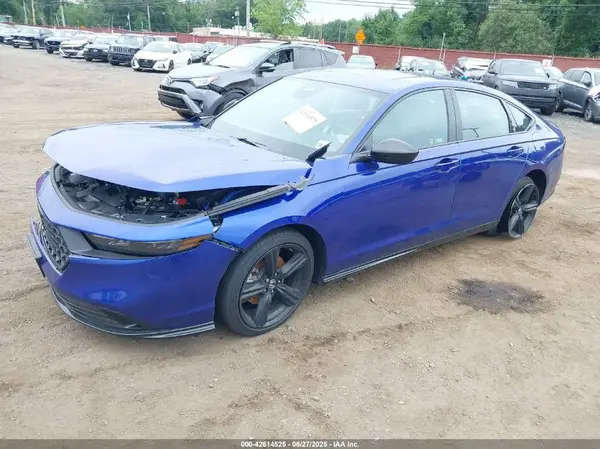 1HGCY2F74RA093202 2024 HONDA ACCORD - Image 2