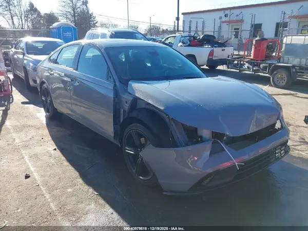 1HGCY2F75RA031131 2024 HONDA ACCORD - Image 1