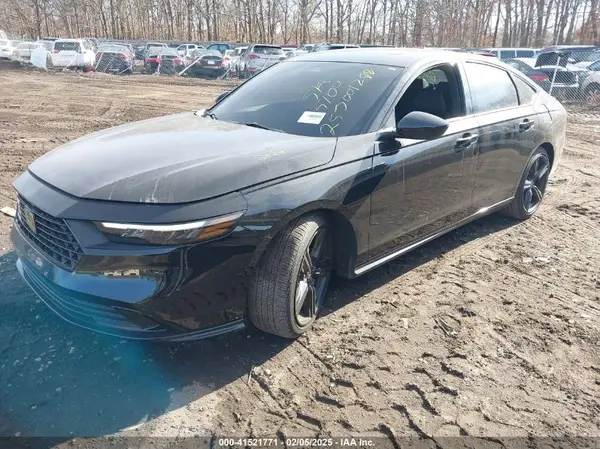 1HGCY2F76RA071041 2024 HONDA ACCORD - Image 2