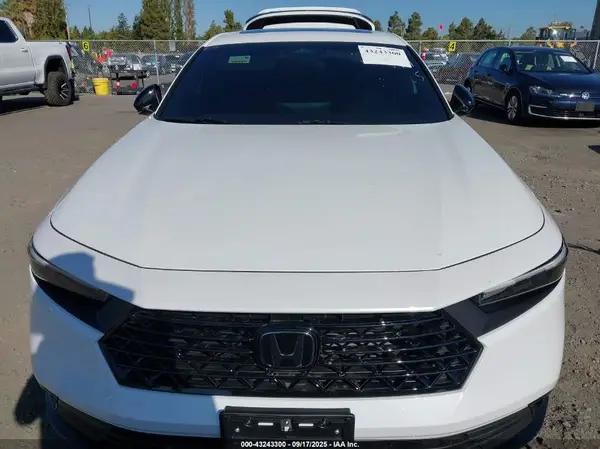 2025 HONDA ACCORD auction photo 6