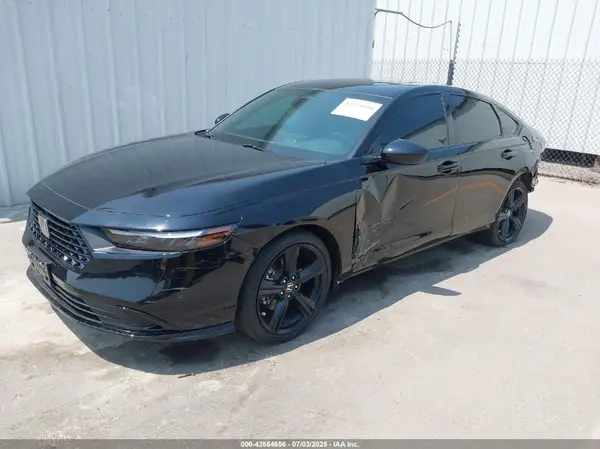 1HGCY2F77SA007953 2025 HONDA ACCORD - Image 2