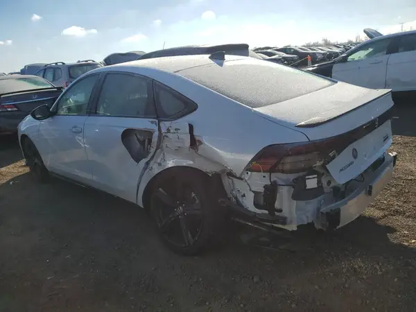 1HGCY2F78RA041409 2024 HONDA ACCORD - Image 2