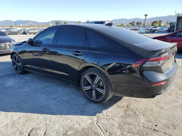 1HGCY2F78RA055830 2024 HONDA ACCORD - Image 2