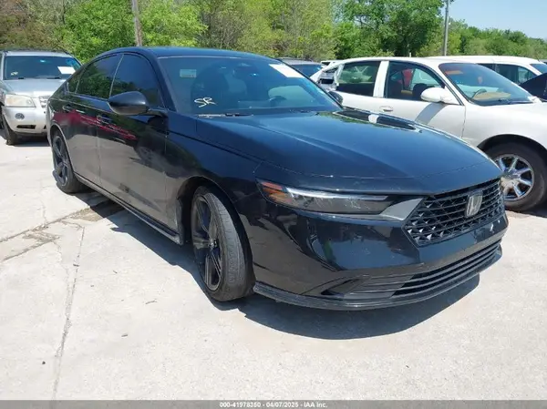 1HGCY2F78RA065385 2024 HONDA ACCORD - Image 1