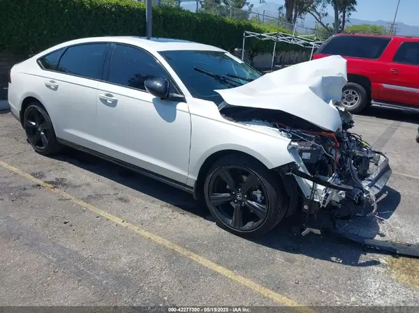 1HGCY2F78RA071686 2024 HONDA ACCORD - Image 1