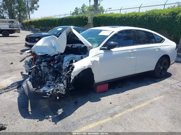1HGCY2F78RA071686 2024 HONDA ACCORD - Image 2