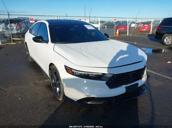 1HGCY2F78SA085996 2025 HONDA ACCORD - Image 1