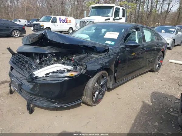 1HGCY2F79PA004043 2023 HONDA ACCORD - Image 2