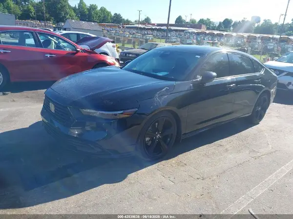 1HGCY2F79PA033736 2023 HONDA ACCORD - Image 2