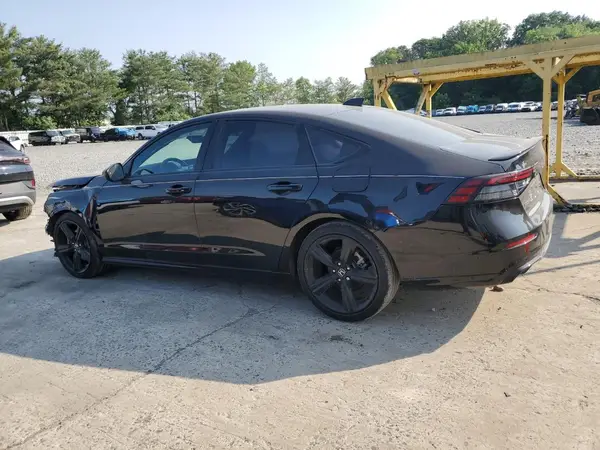 1HGCY2F79RA044819 2024 HONDA ACCORD - Image 2