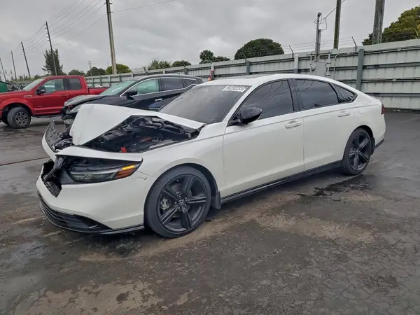 1HGCY2F79RA081157 2024 HONDA ACCORD - Image 1