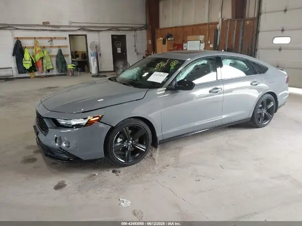 1HGCY2F79SA030876 2025 HONDA ACCORD - Image 2