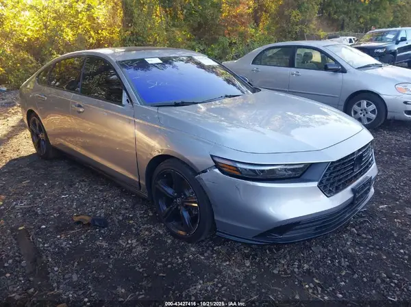 1HGCY2F7XRA062679 2024 HONDA ACCORD - Image 1