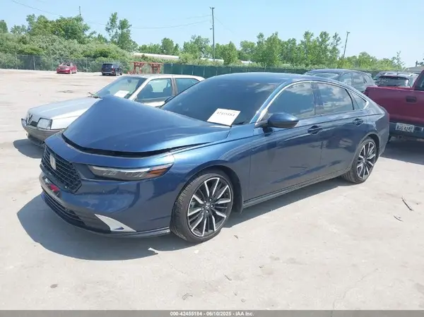 1HGCY2F80RA022328 2024 HONDA ACCORD - Image 2
